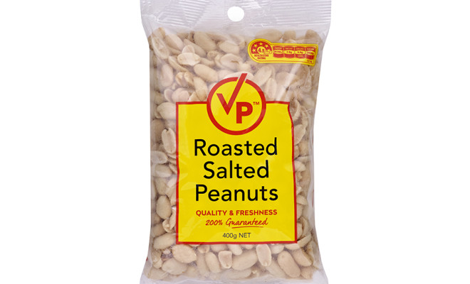 2 VP Peanuts Roasted Salted 400g logo