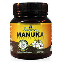 Plastic jar of Evergreen Life Manuka Honey